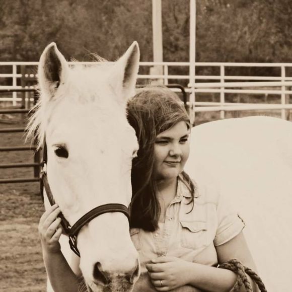 Meet your Posher, Allison - Picture 1 of 1